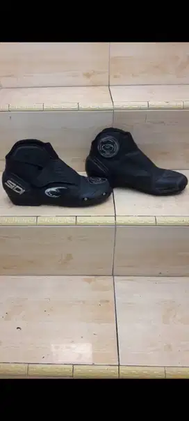 Jual borongan 3 Pasang Sepatu Touring Sidi, Alpine Star, FOX. Size 43