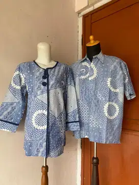 Sarimbit kemeja batik dan blouse batik blue kekinian