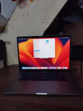 Macbook pro 16 in 2019 i9 radeon 32 512gb