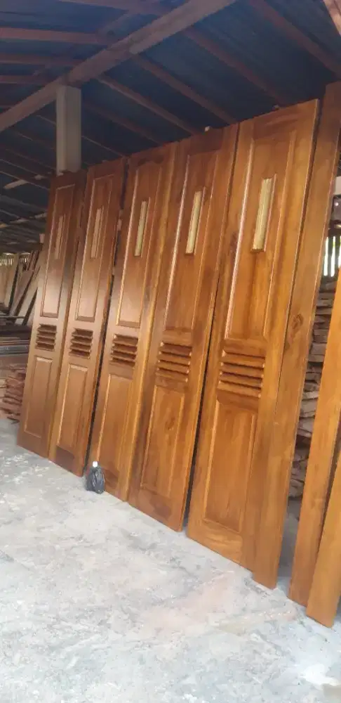 Daun pintu garasi renteng sleding