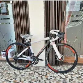 SEPEDA ROADBIKE FORWARD ALUMINIUM, 2X9SPEED