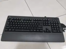 Keyboard gaming Logitec RGB