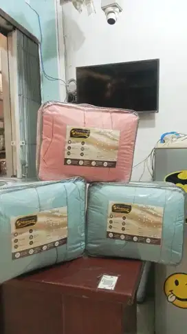 Bed Cover Simson Embossed Batam