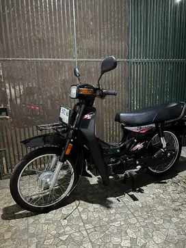 Suzuki RC100 Bravo 1995 ( Black Bravo - Collector Item )