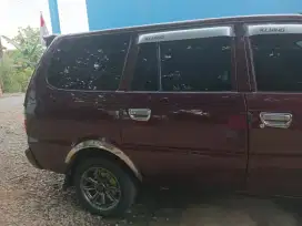 Kijang Kapsul Tahun 2002 buat keluarga siap pakai