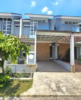 Rumah 2 Lantai Siap Huni Full Renov di Vasana Harapan Indah Bekasi
