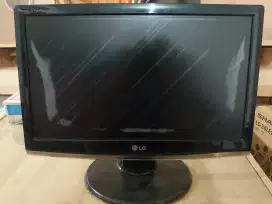 MONITOR KOMPUTER LCD MERK LG