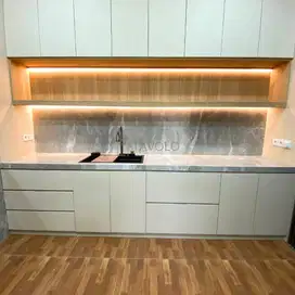 Light Grey Marble | Marmer Light Grey | Top Table | Backsplash | Dinin
