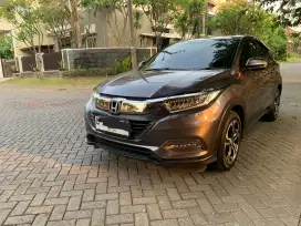 Hrv SE 1500cc 2019 km20.500 pribadi plat L