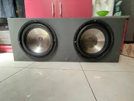 Subwoofer intersys 12 inch sepasang + kotak