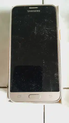 Hp samsung dan kawan kawan kondisi matot siap di leho