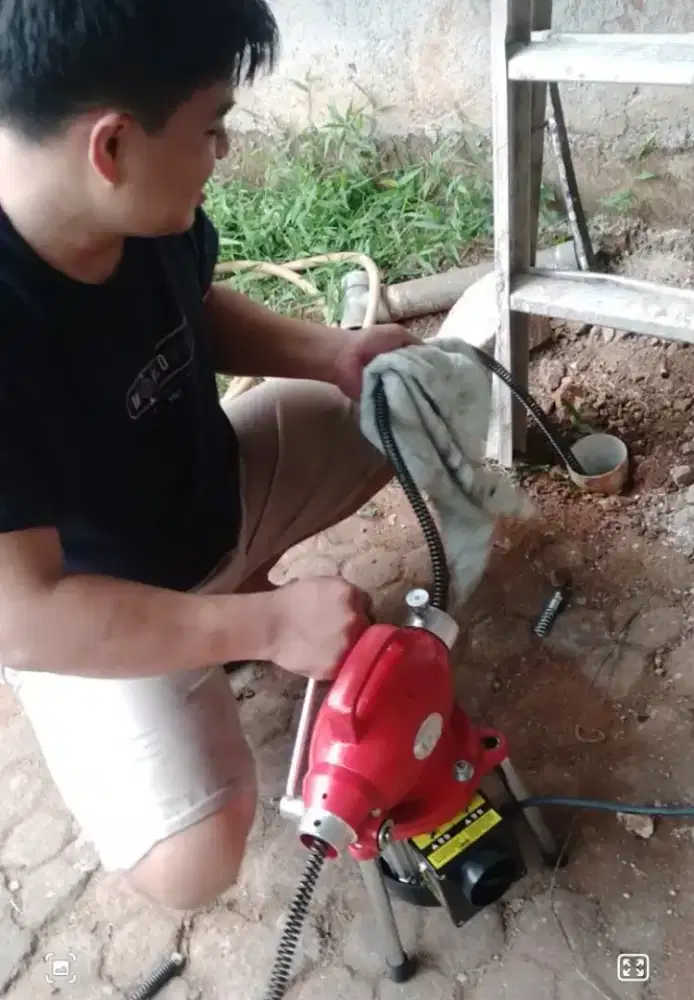 Jasa Memperbaiki Saluran Air yang mampet, bangun dan renovasi rumah