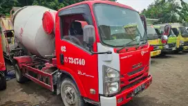 Isuzu giga 125 hd NMR 71 thn 2017 mixer 3 kubik