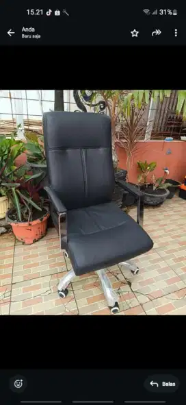 kursi kantor manager