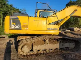 PC200 2019 Marang Kayu
Excavator KOMATSU