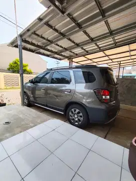 Chevrolet Spin 2015 Bensin