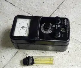 Alat ukur pH antik jadul made in England atau alat mesin jadul