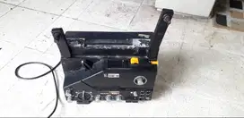 Proyektor film 8 mm merk Sankyo Sound 700