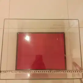 Box acrylic besar alas kayu