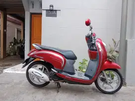 Honda scoopy 2015