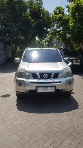 Nissan Xtrail 2.5 ST tahun 2010