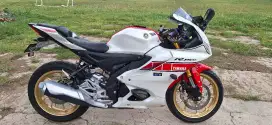 Yamaha yzf R15 V4 Livery 60th