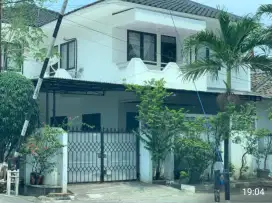 DIJUAL Rumah Hook Asri 2 LT
Harapan Indah Bekasi