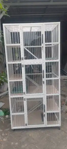 Kandang alumunium 3 pintu