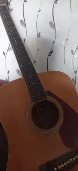 Les gitar surabaya