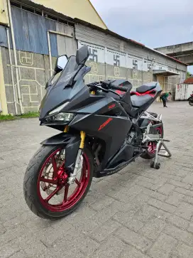 Honda CBR 250RR Hitam 2018