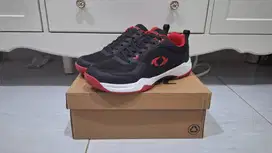 ASTEC size 41 -  Sepatu James Badminton Original Black