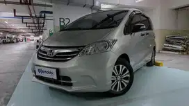 Honda Freed 1.5 S Bensin-AT 2013 Abu /