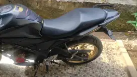 Motor Sport Honda CB150 r streetfire