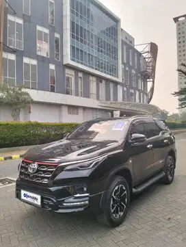 [OLXmobbi] Toyota Fortuner 2.7 SRZ TRD Bensin-AT 2020 SJD