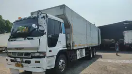 Hino Profia, Boks dan Pendingin