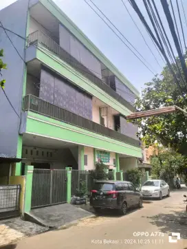 DIJUAL KOST2AN 40 KAMAR di GALAXY, BEKASI