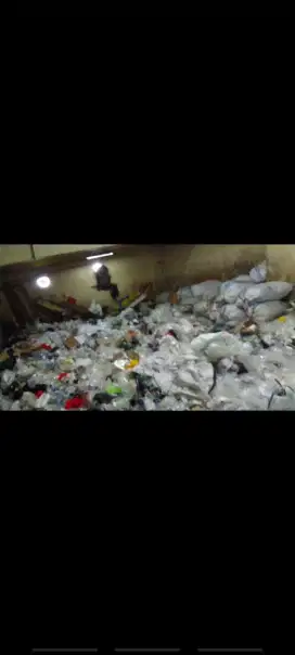 DICARI/ DIBUTUHKAN tenaga kerja OB pelbag sampah dan SUPIR LIMBAH