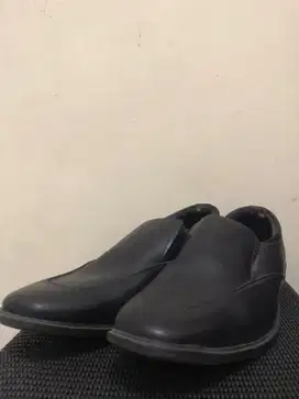 sepatu Kerja hitam