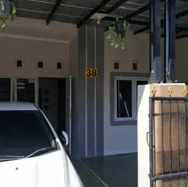 Rumah di kontrakan / sewa / tahun