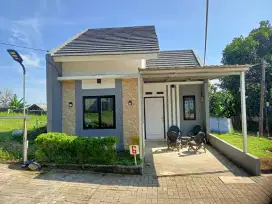 Perumahan cluster bisa custom dengan carport luas