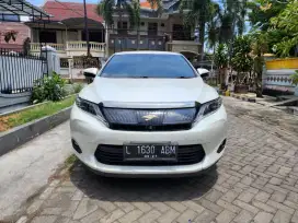 Toyota Harier 2.0 Automatic 2014