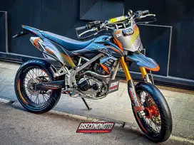 BU JUAL CEPAT KLX 150 SUPERMOTO TINGGAL GAS MESIN SEHAT