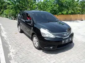 Nissan Grand Livina SV 1.5 plat ag 2014 jadi mobil bekas sekoto kediri