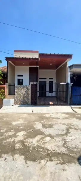 Di jual rumah siap huni & strategis di Villa Gading Harapan 3 Bekasi