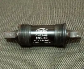 Bottom bracket BB kotak CH52 122L