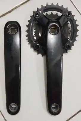 Crank Suntour XCR 22,32T Alloy