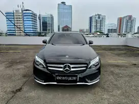 Mercedes Benz C300 2.0 AMG CKD 2018