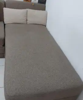 Sofa 3 Dudukan + 2 Bantal