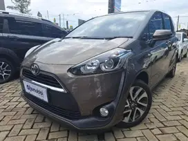 DP Rendah Toyota Sienta 1.5 V Bensin-MT 2018 ESRSJS CRS