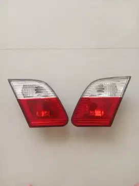Lampu reflektor belakang W210